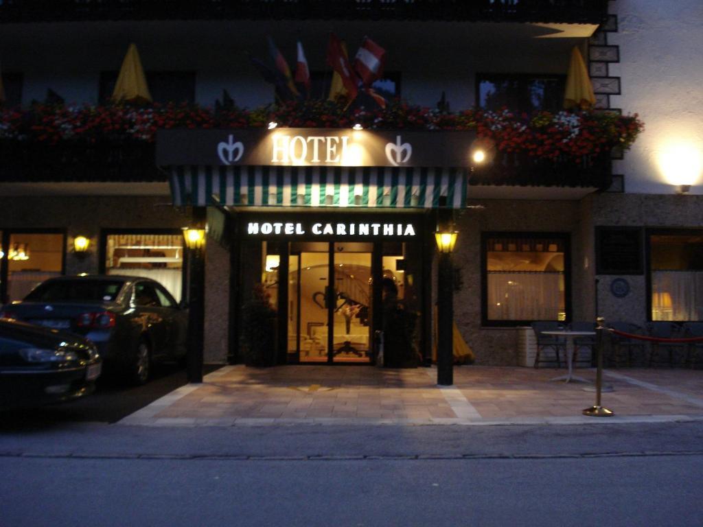 Carinthia Hotel 4*
