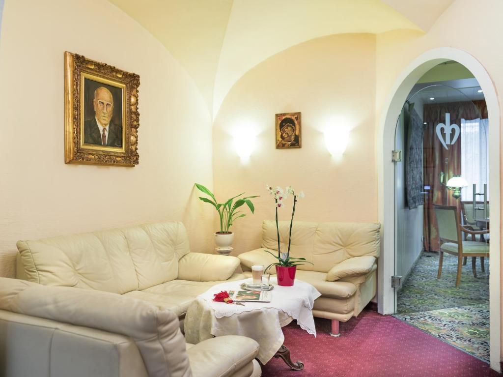 Carinthia 4*